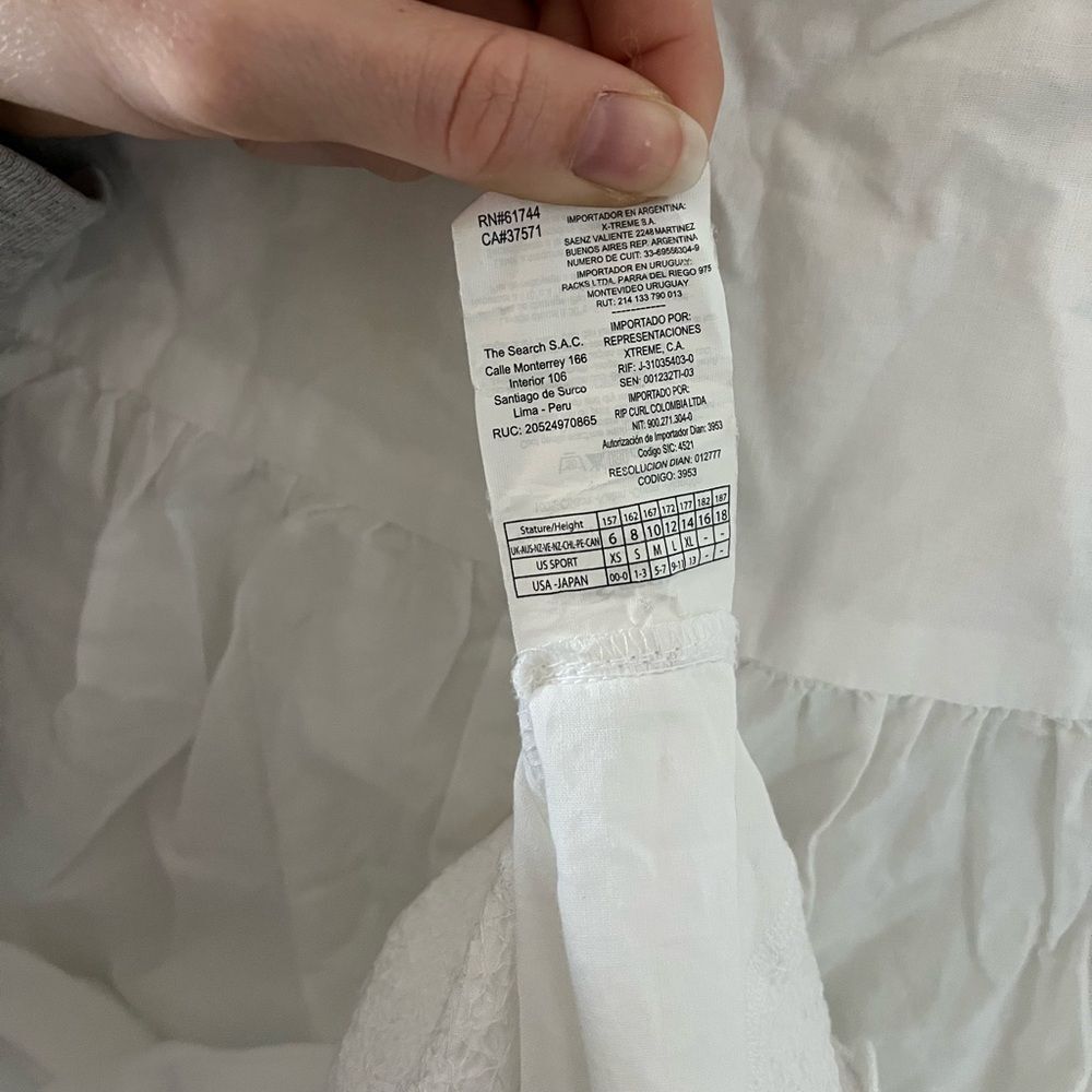 Rip Curl Women's Modern Love Romper- Large - Picture 9 of 10